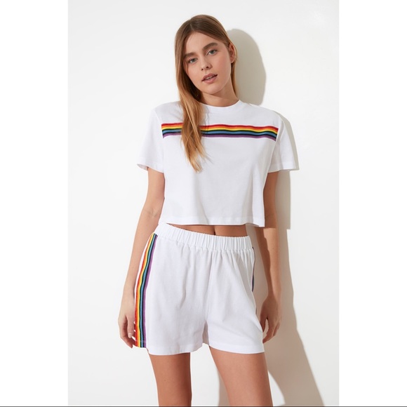 White Rainbow Print Cotton T Shirt Short Pj Set - Picture 3 of 5